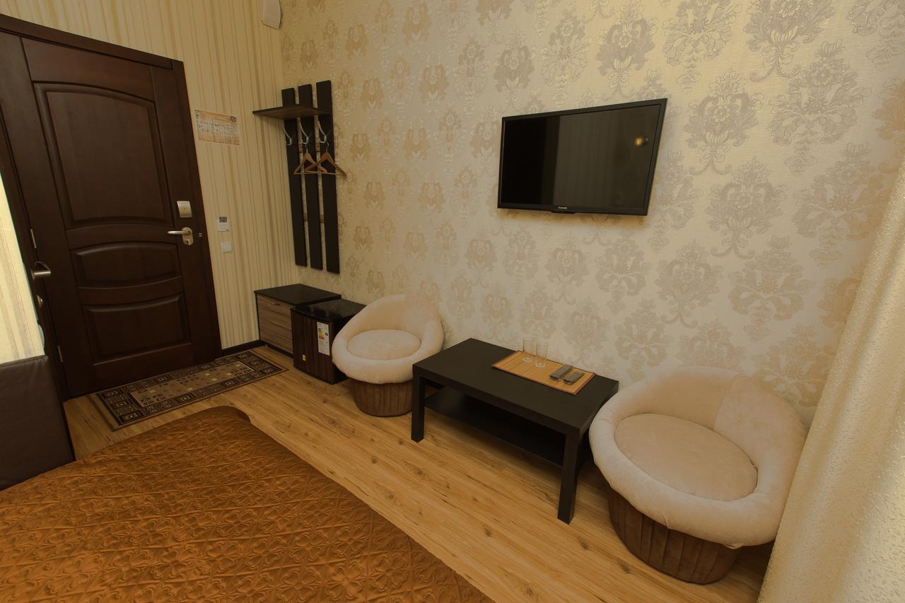 Hotel Hizhina بتروبافلوفسك المظهر الخارجي الصورة