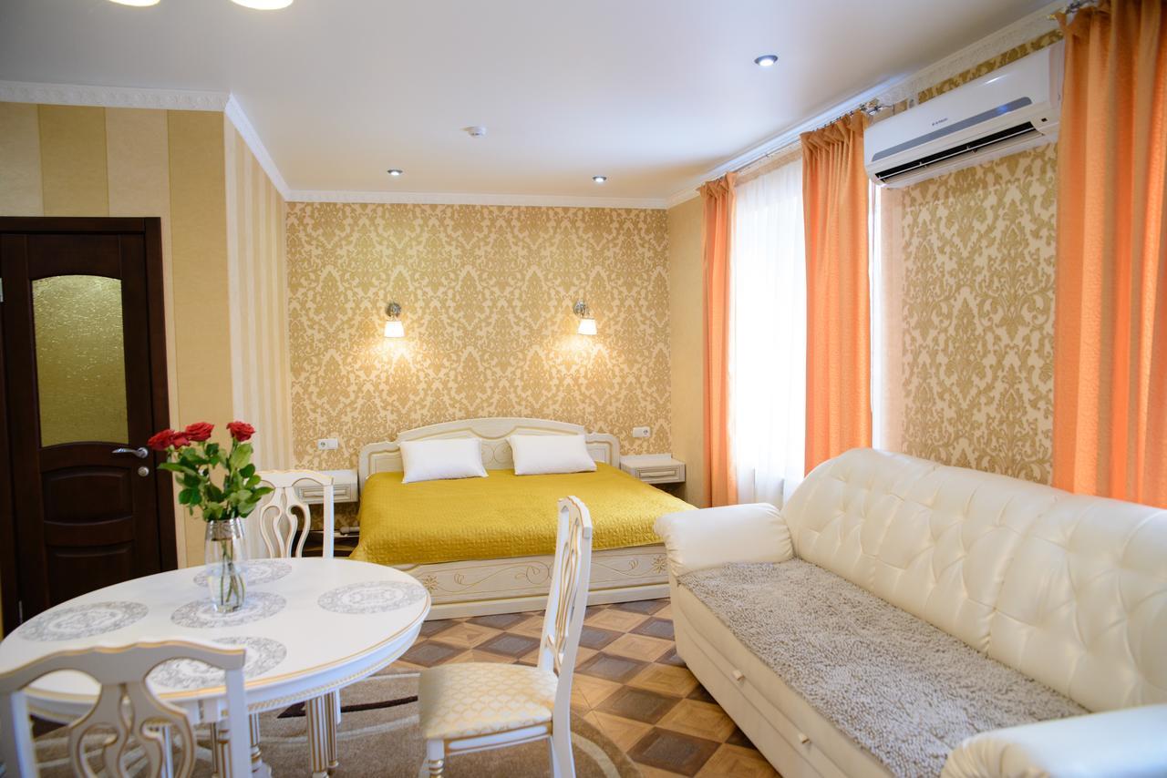 Hotel Hizhina بتروبافلوفسك المظهر الخارجي الصورة