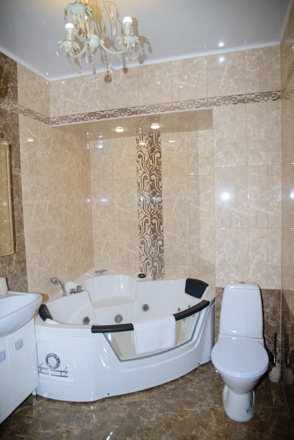 Hotel Hizhina بتروبافلوفسك المظهر الخارجي الصورة